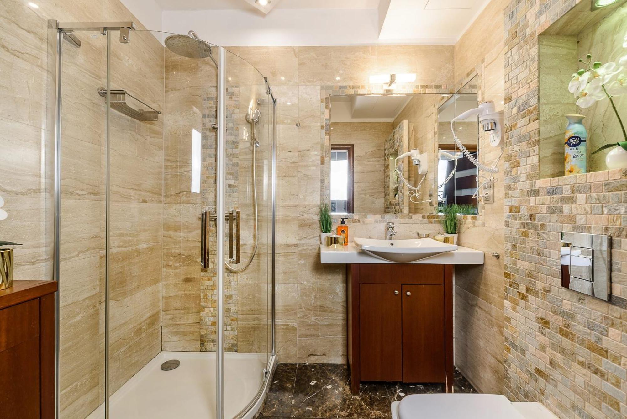Lumina Apart With Balcony Platinum Tower Варшава Екстериор снимка