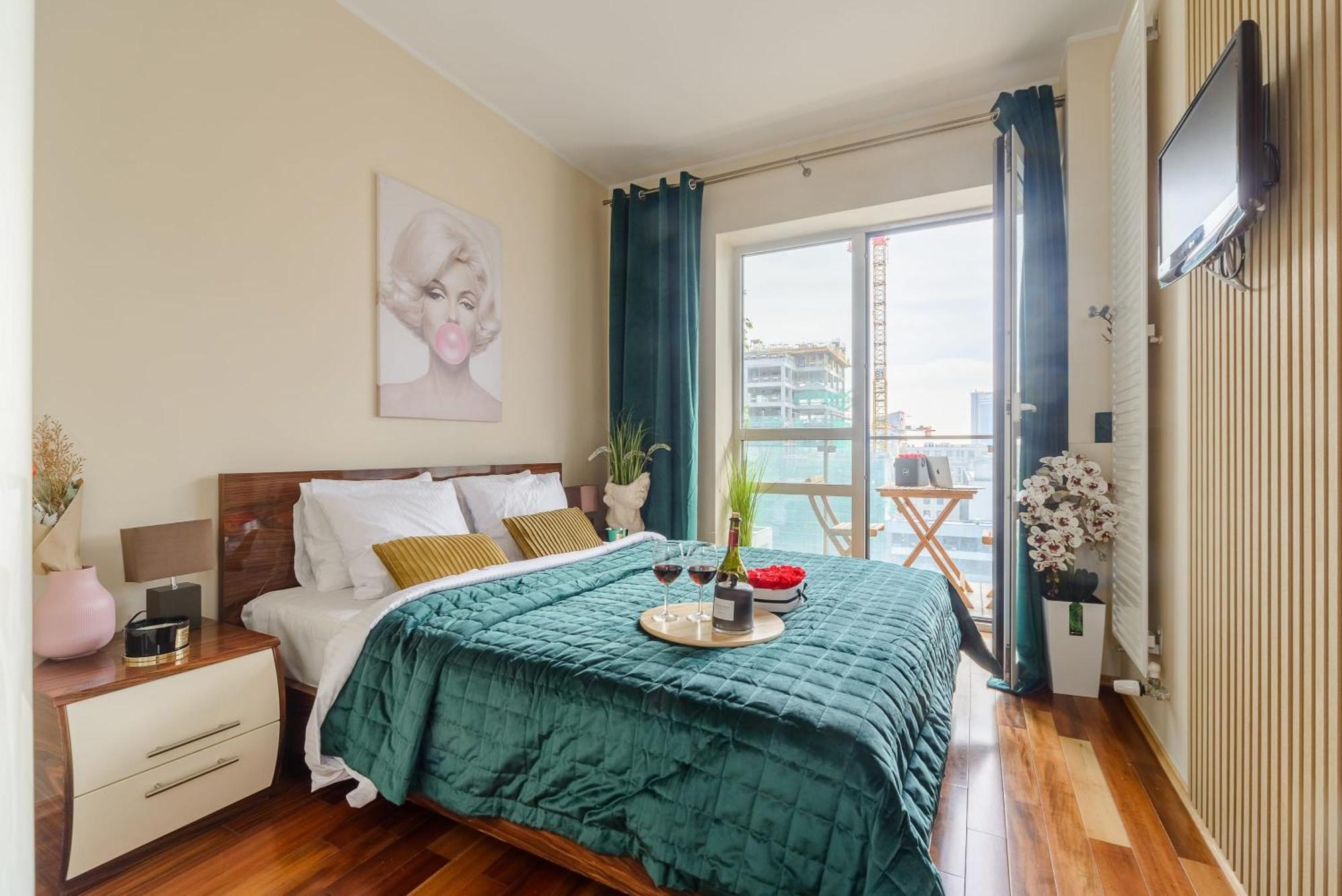 Lumina Apart With Balcony Platinum Tower Варшава Екстериор снимка