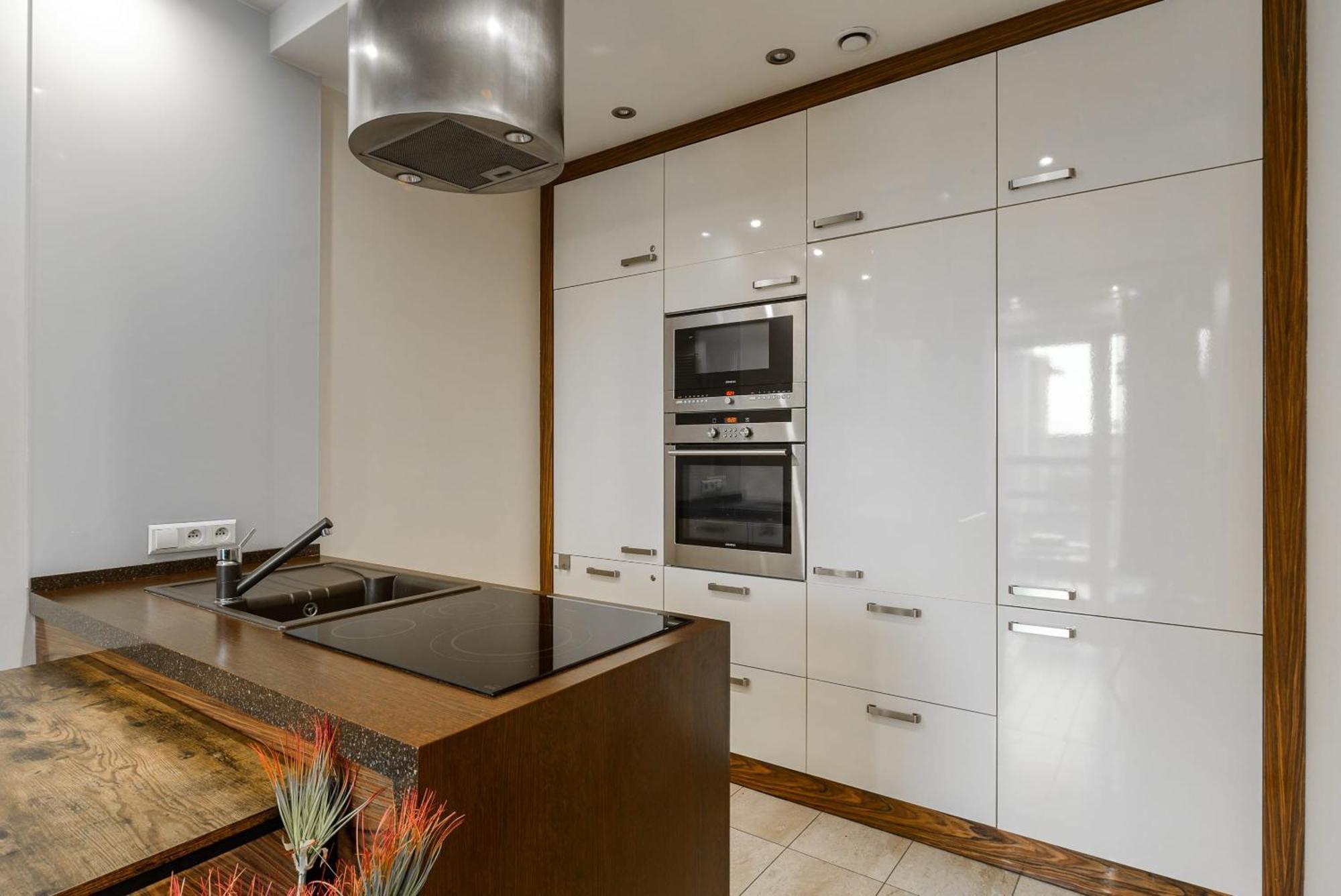 Lumina Apart With Balcony Platinum Tower Варшава Екстериор снимка